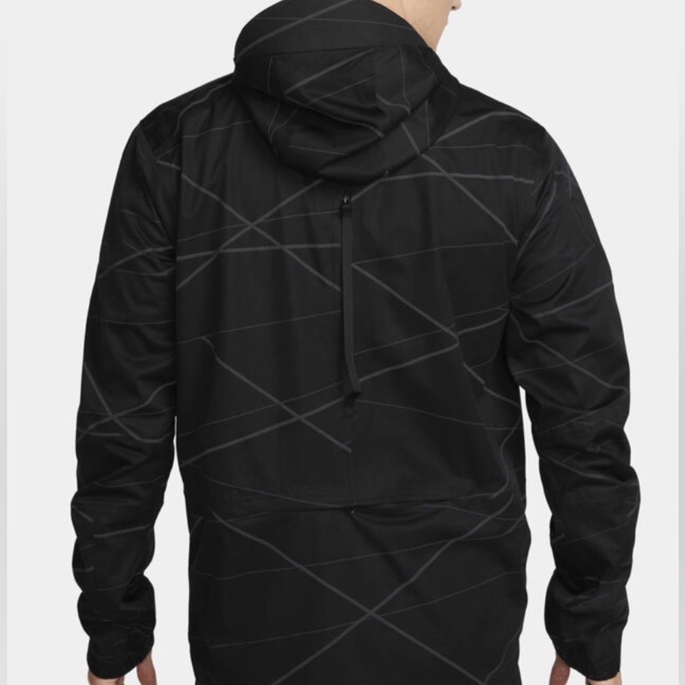 NWT Nike Storm-FIT Run Division Men's Running Jacket - Picture 2 of 8